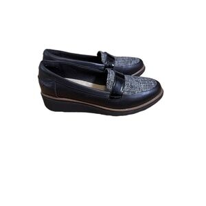 Clarks Women's Sharon Gracie Penny Loafer US 8M Black Pat Combi